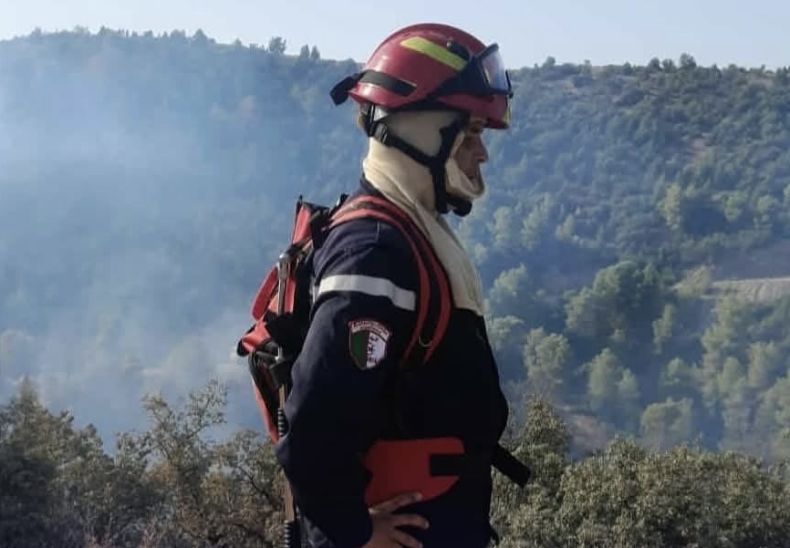 Emergency Crews Control 26 Blazes Across Algerian Regions