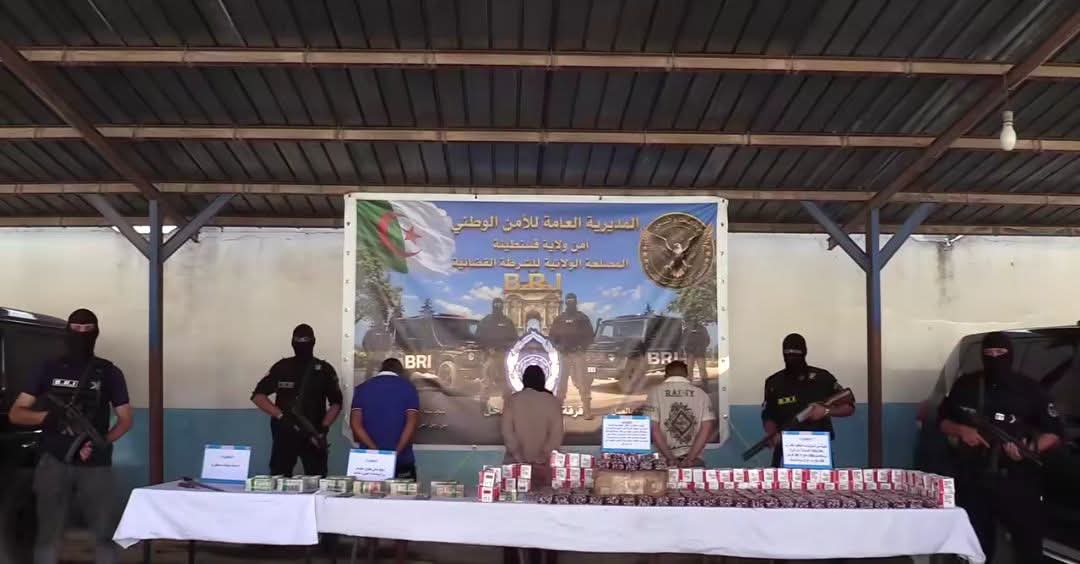 Constantine Police Dismantle Drug Trafficking Network, Seize Thousands of Pills