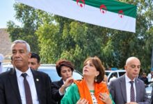 Minister Ben Douda Celebrates Tuareg "Akhbay" Dress in Djanet
