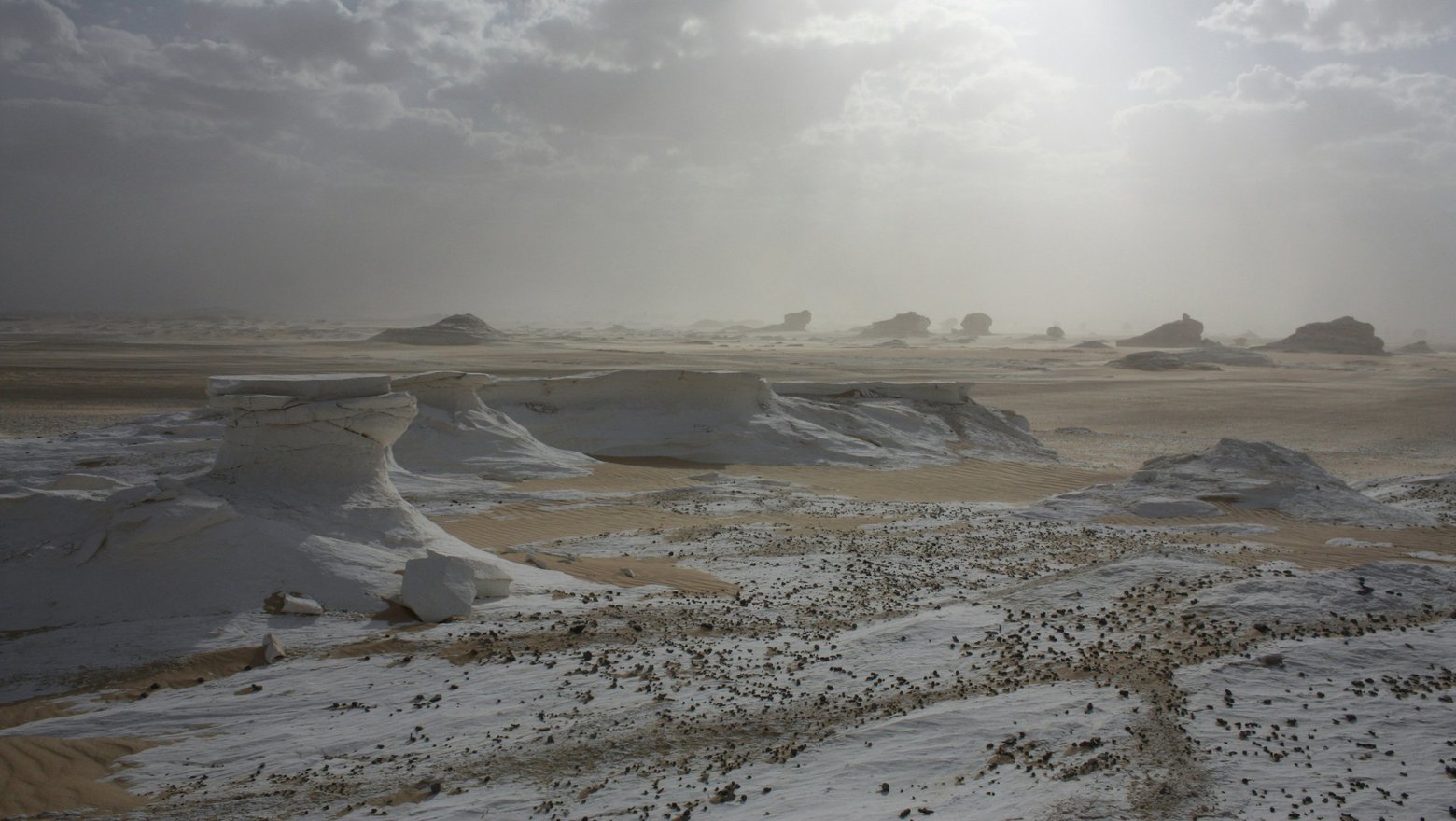 Ancient Rock Art, Geology Define Tassili n'Ajjer UNESCO Site