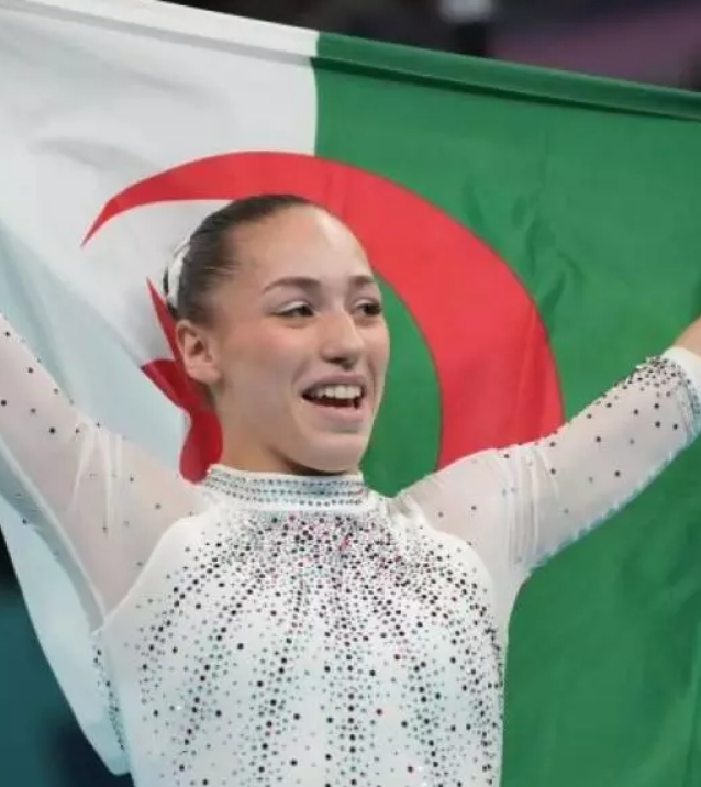 Kellia Nemour Secures Provisional Lead at World Gymnastics Championships