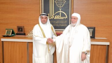 Great Mosque of Algiers Rector Discusses Cooperation with Kuwaiti Envoy